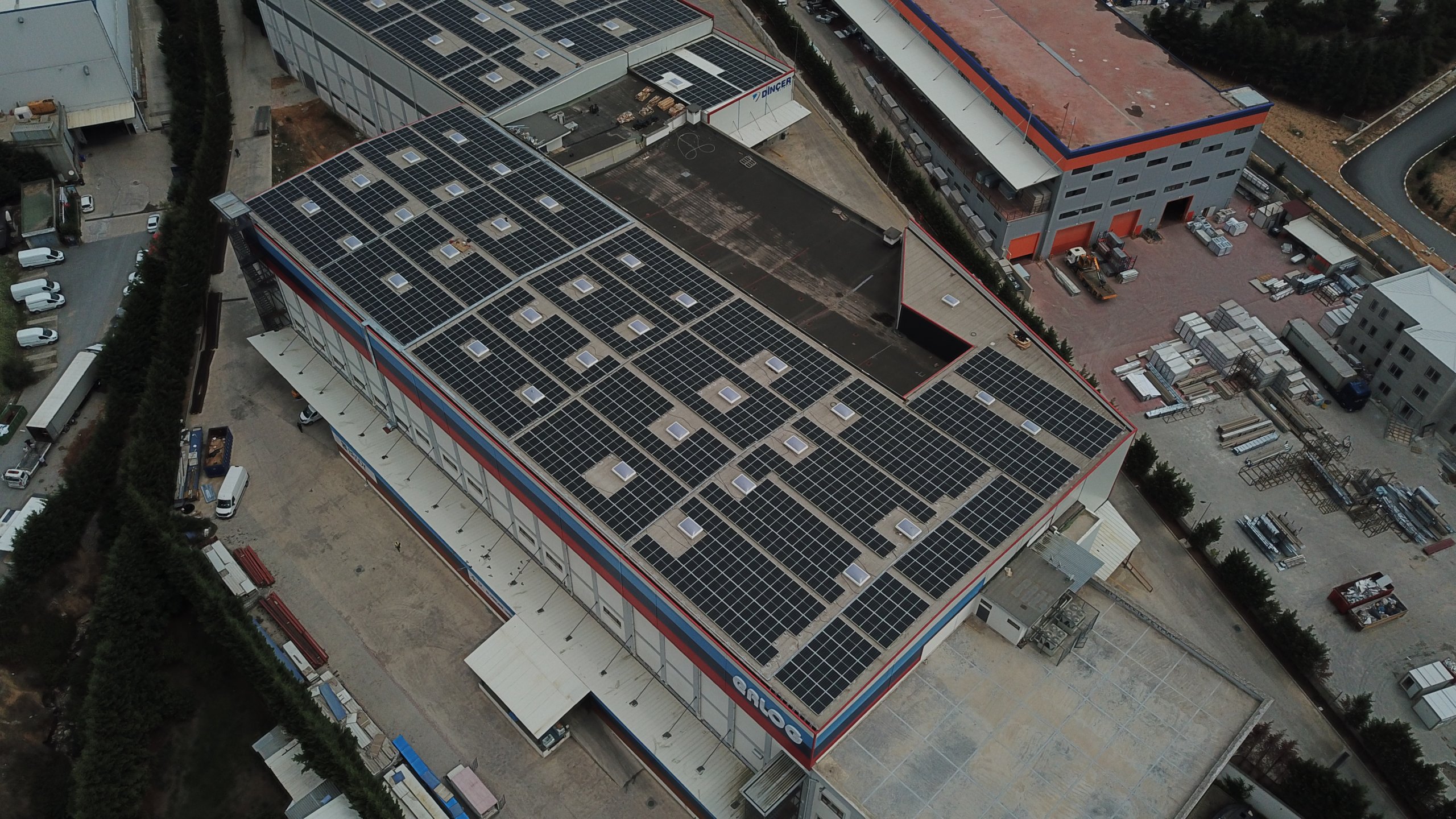 İstanbul Erlog Lojistik 1052 kWp Çatı GES